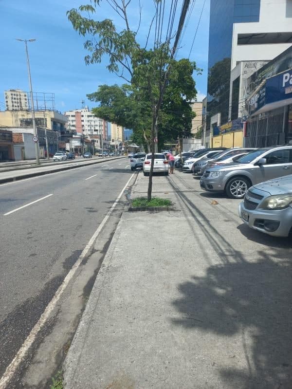 Sala comercial para alugar em Tanque — foto 1